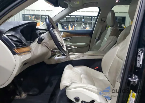 2017 Volvo Xc90 T6 z USA, uszkodzony, nr VIN YV4A22PL5H1105615